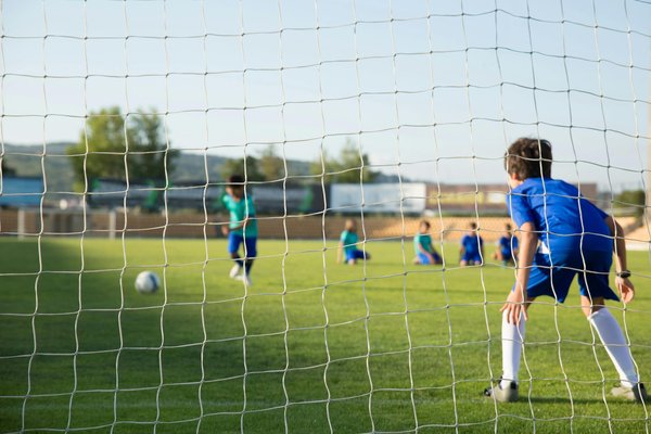 What's the Effectiveness of Sport-Specific Rehabilitation for ACL Injuries in Soccer Goalkeepers?